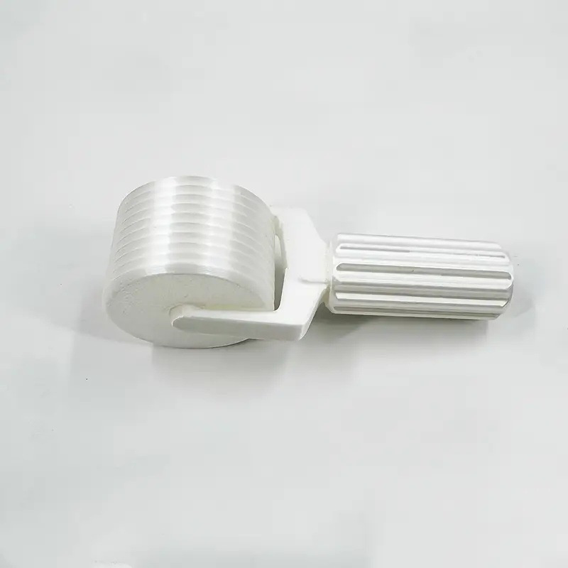 White roller
