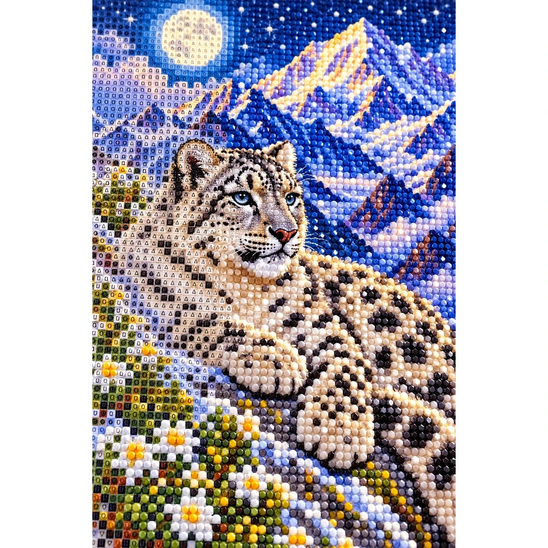 Snow Leopard Himalayan Moon Diamond Painting Kit — canvas and drill material detail